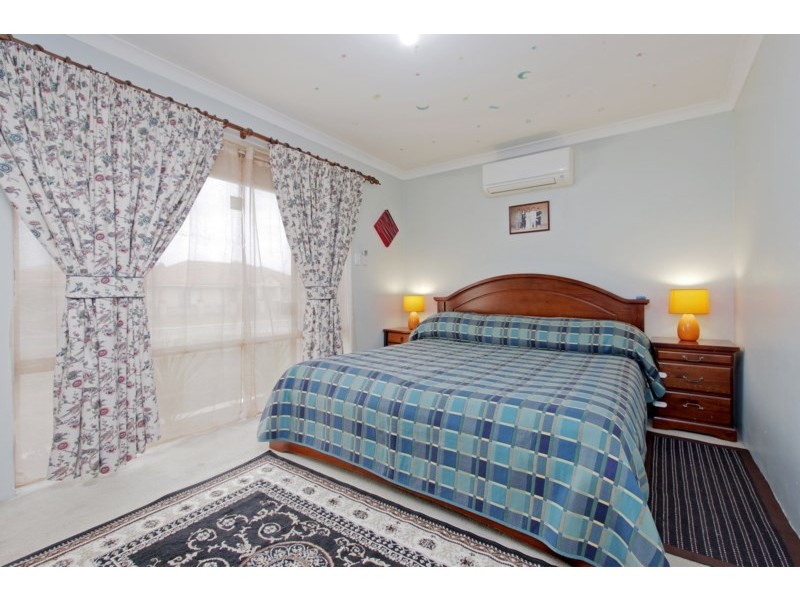 12 Ottawa Crescent, Beechboro WA 6063