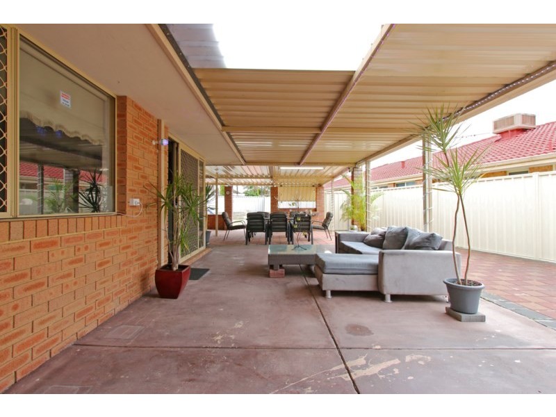 12 Ottawa Crescent, Beechboro WA 6063