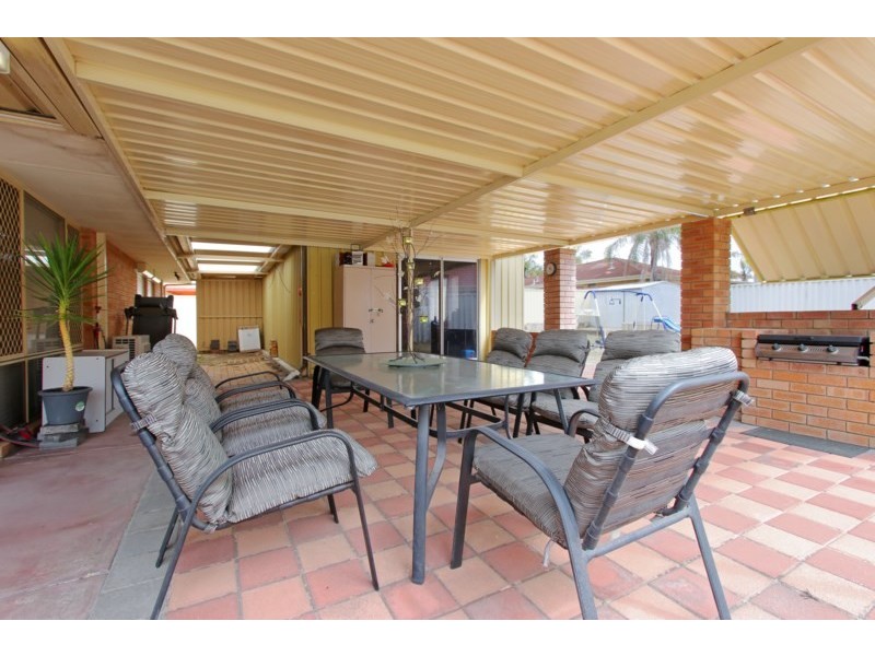 12 Ottawa Crescent, Beechboro WA 6063