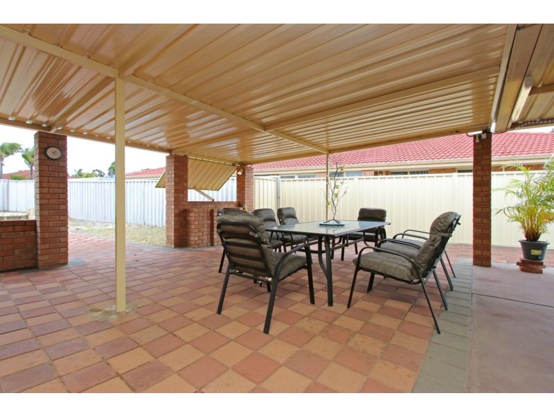 12 Ottawa Crescent, Beechboro WA 6063