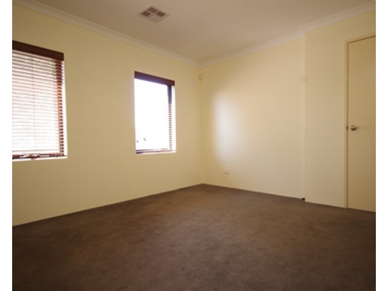 9 Garnett Place, Balga WA 6061