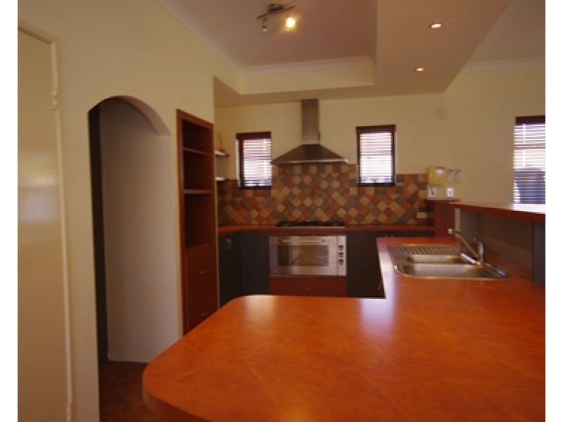 9 Garnett Place, Balga WA 6061