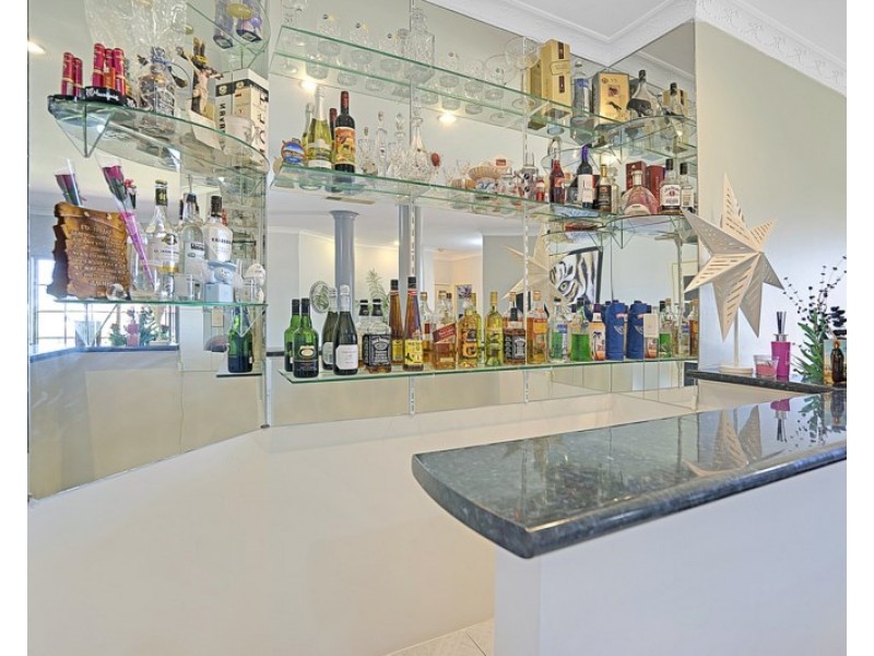 5 Diploma Rise, Marangaroo WA 6064