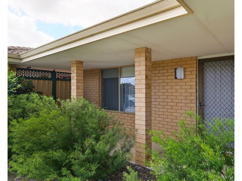 82 Bottlebrush Drive, Kiara WA 6054