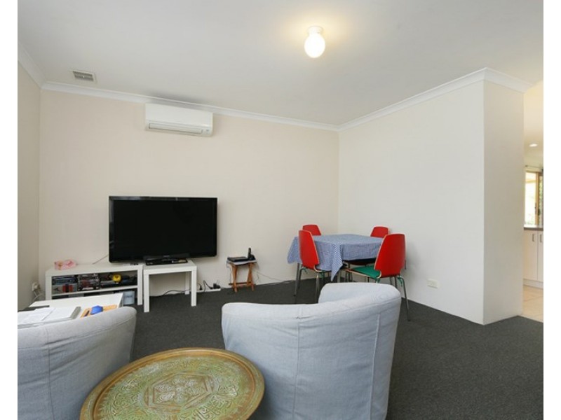 82 Bottlebrush Drive, Kiara WA 6054