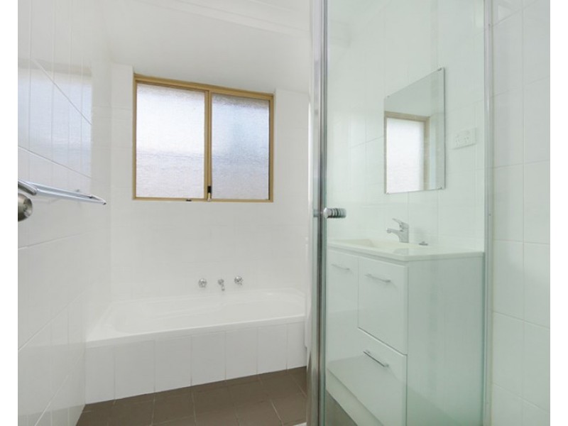 82 Bottlebrush Drive, Kiara WA 6054