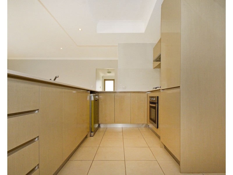 16 Hoypoy Gardens, Darch WA 6065