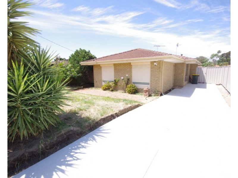 5 Fitzroy Place, Balga WA 6061