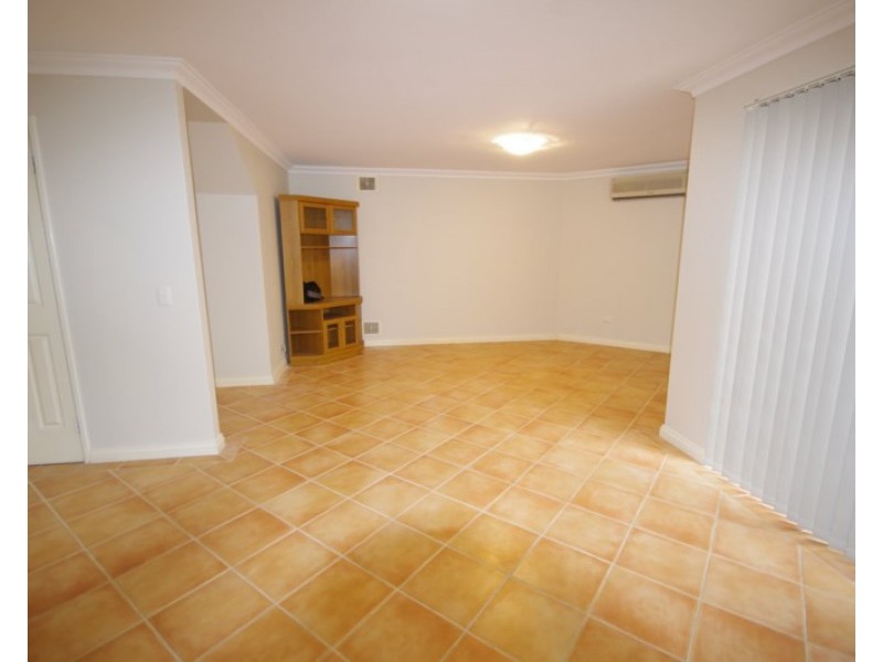 36 Heaton Road, Yokine WA 6060