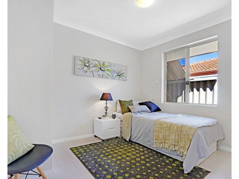 7 Bathgate Loop, Koondoola WA 6064