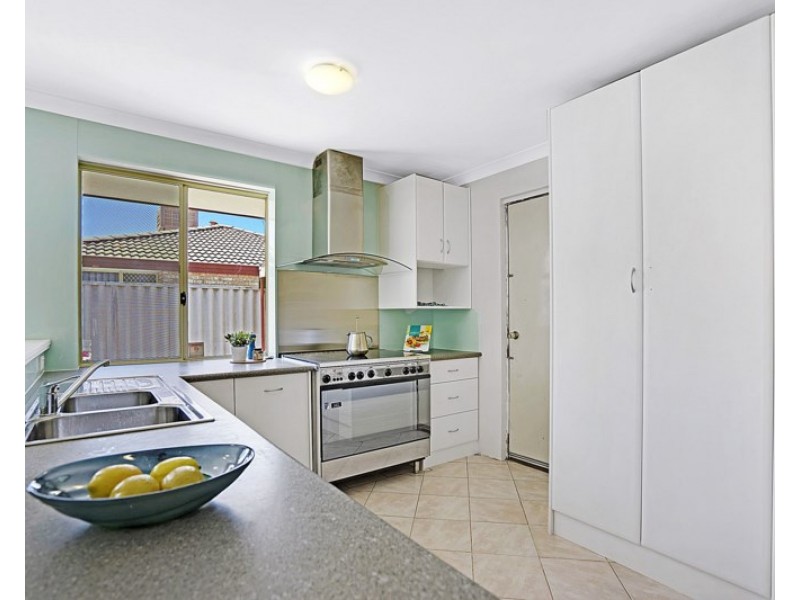 7 Bathgate Loop, Koondoola WA 6064