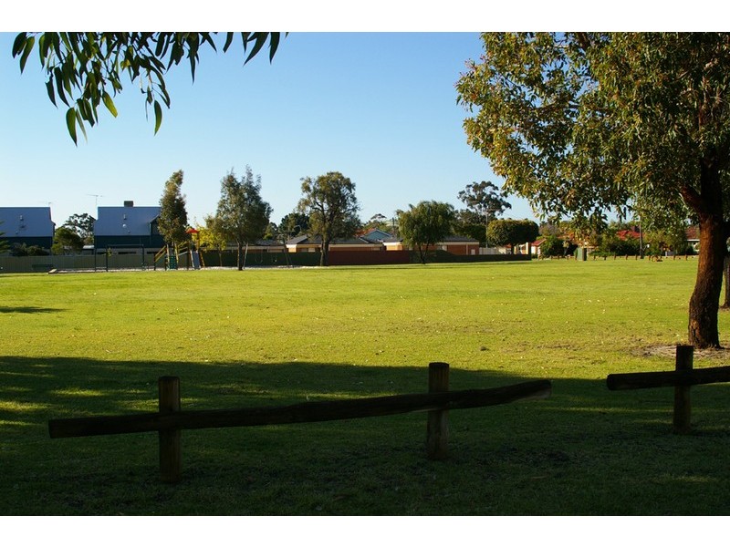 18 Karabil Road, Nollamara WA 6061