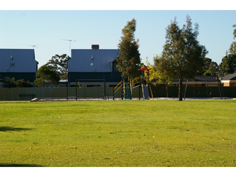 18 Karabil Road, Nollamara WA 6061