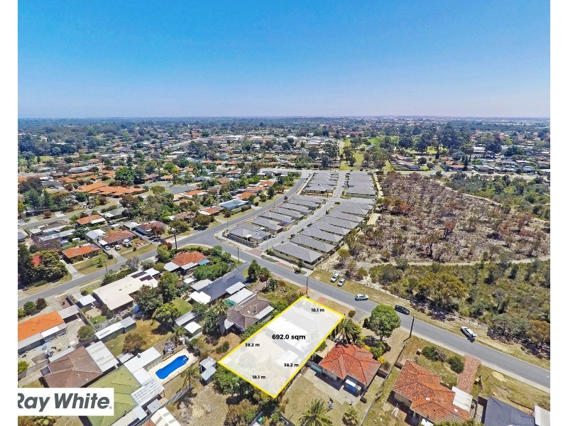 8 Chataway Road, Girrawheen WA 6064