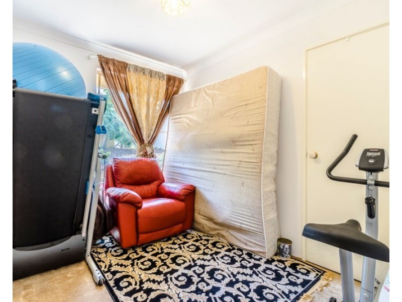 47 Jefferson Drive, Marangaroo WA 6064