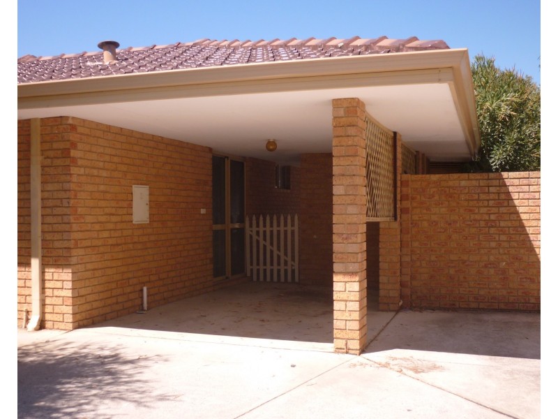 5/6 Bland Place, Beechboro WA 6063