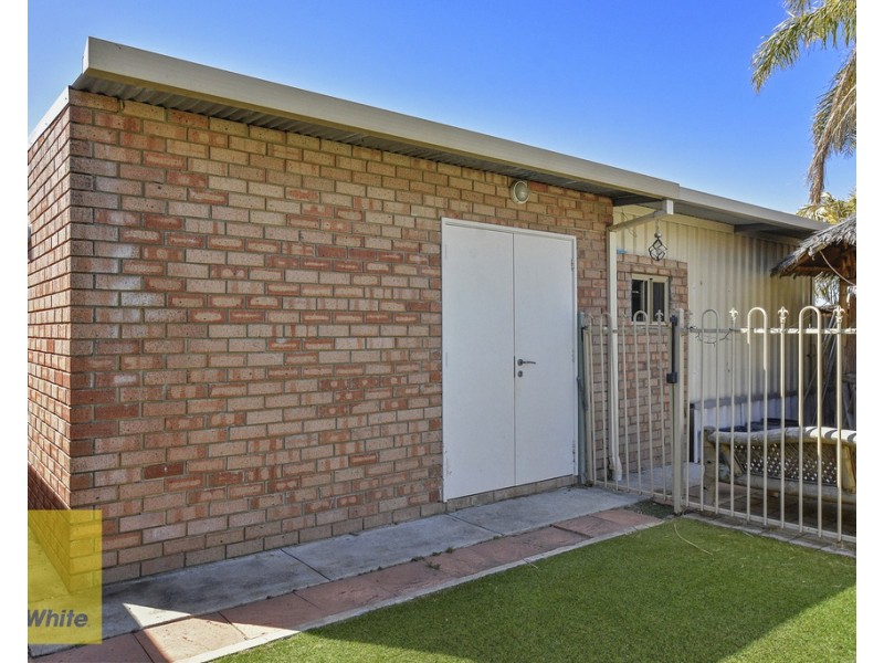 34 Rosebury Avenue, Alexander Heights WA 6064