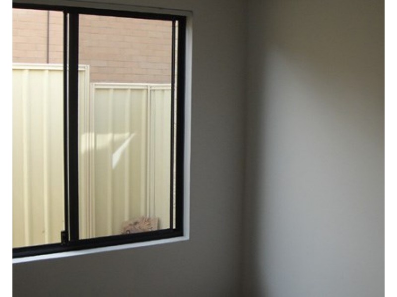 2/92 Culloton Crescent, Balga WA 6061