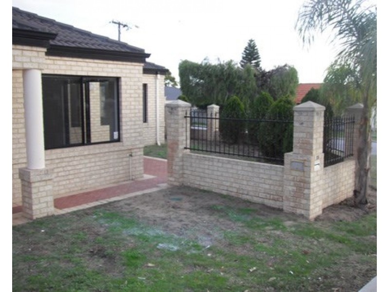 28 Ilumba Road, Nollamara WA 6061