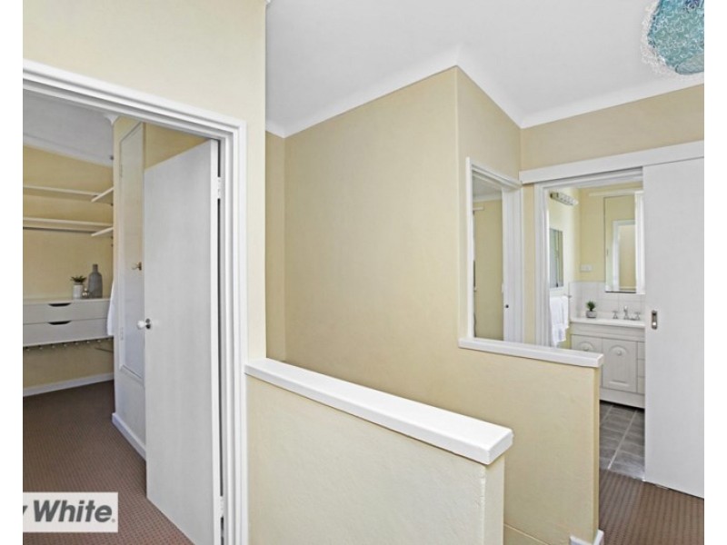 2/3 Derrington Crescent, Balga WA 6061