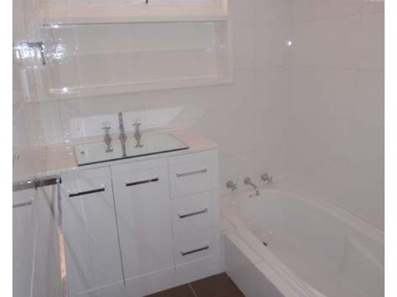 83 Rochester Circle, Balga WA 6061