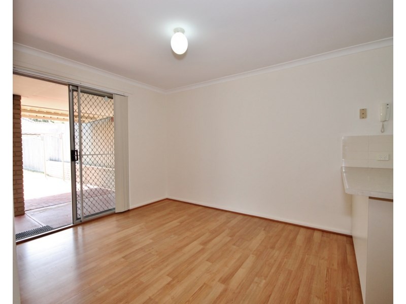 4/36 Halland Way, Westminster WA 6061