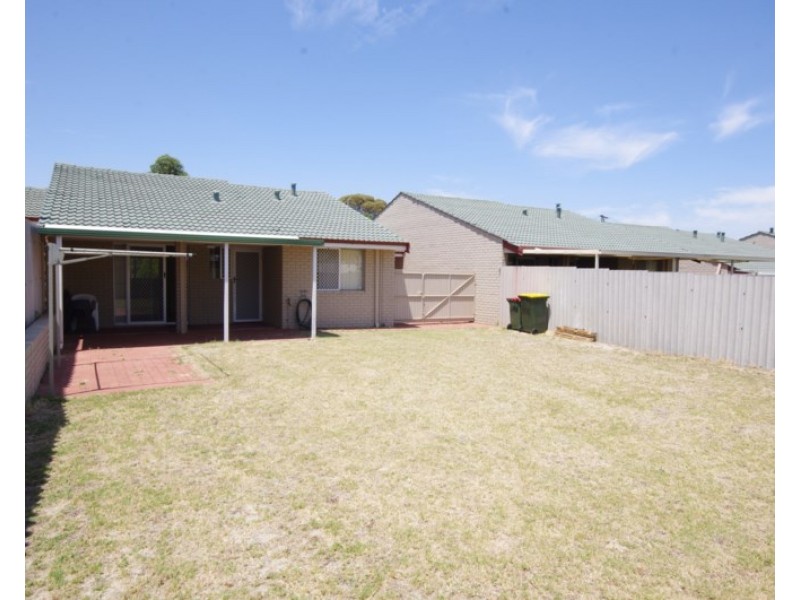 4/36 Halland Way, Westminster WA 6061