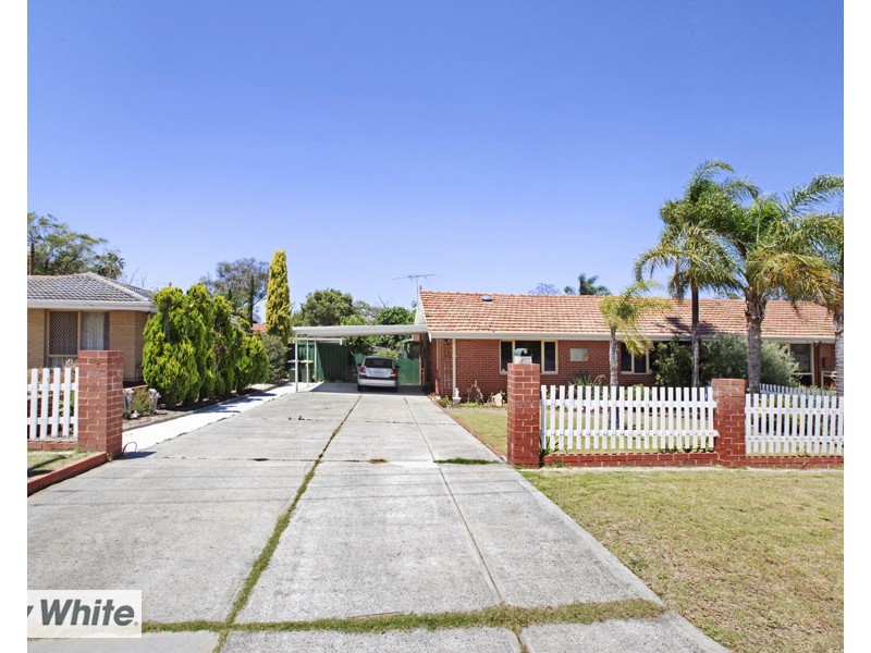 35a Greville Way, Girrawheen WA 6064