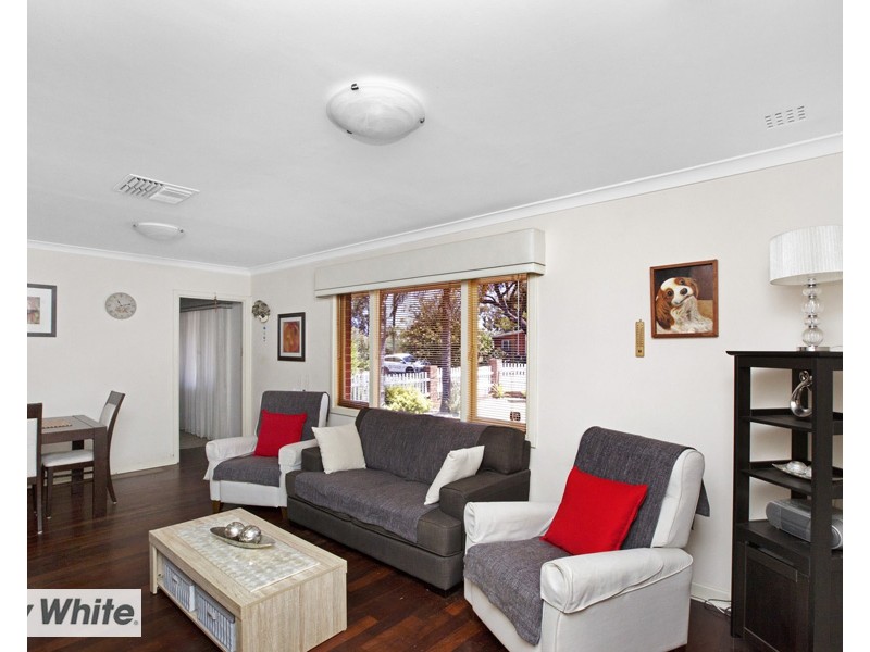 35a Greville Way, Girrawheen WA 6064