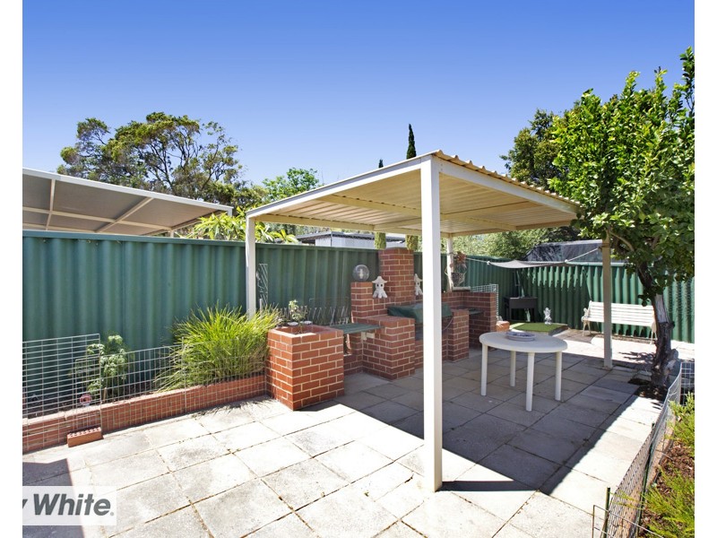 35a Greville Way, Girrawheen WA 6064