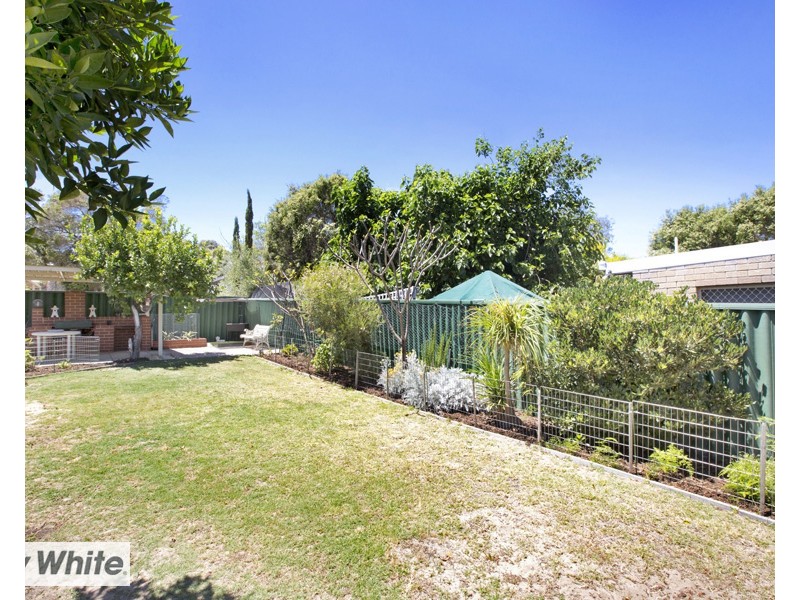35a Greville Way, Girrawheen WA 6064