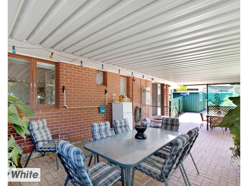 35a Greville Way, Girrawheen WA 6064