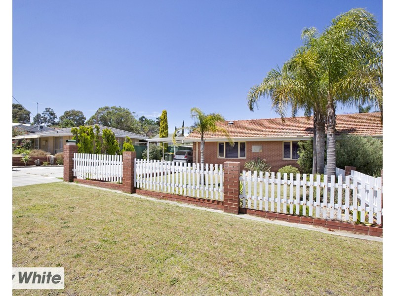 35a Greville Way, Girrawheen WA 6064