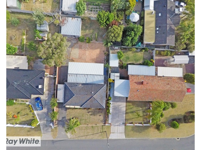 35a Greville Way, Girrawheen WA 6064