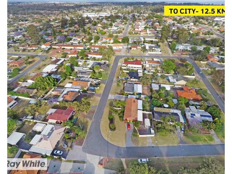 35a Greville Way, Girrawheen WA 6064