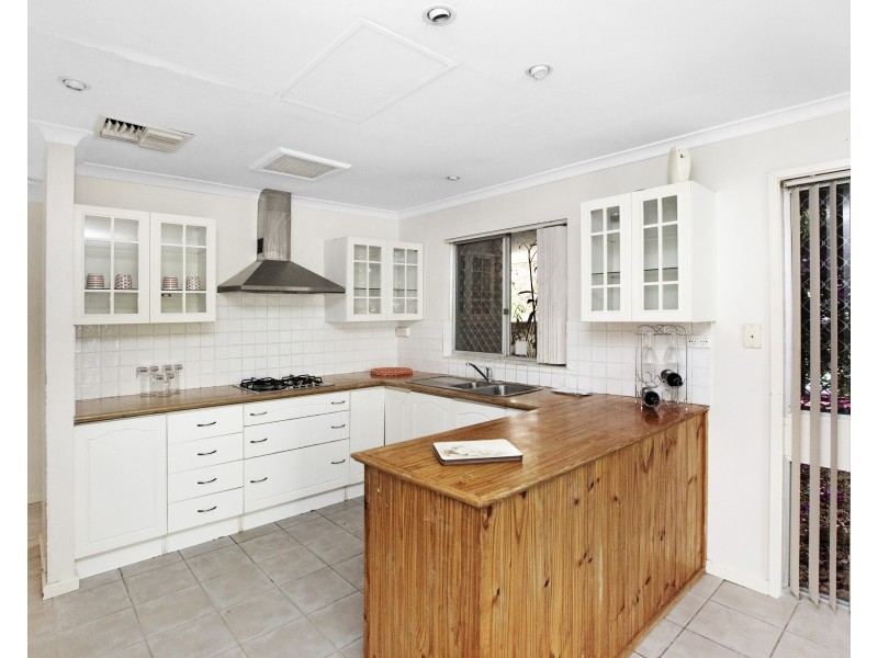 35 Binstead Court, Koondoola WA 6064