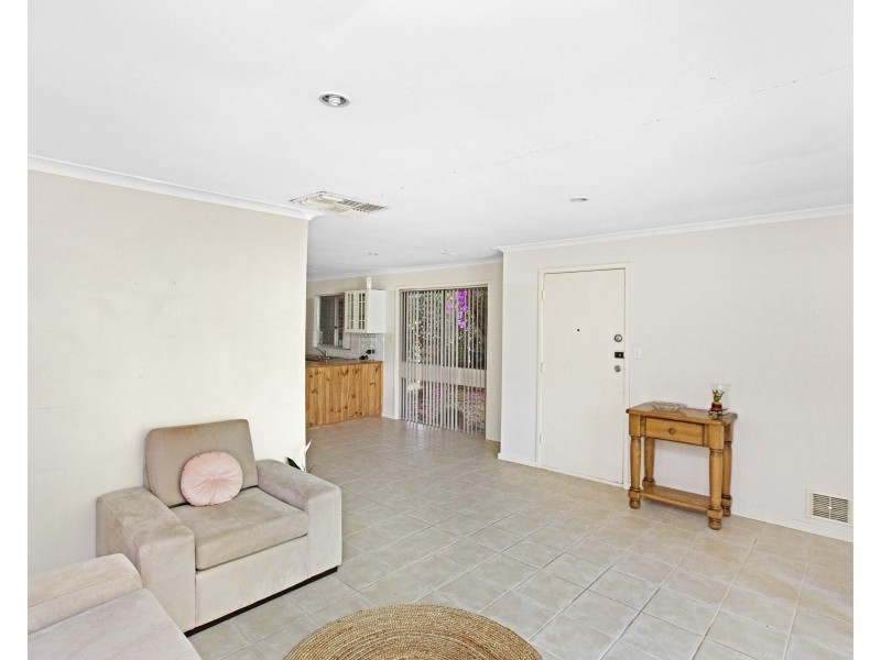 35 Binstead Court, Koondoola WA 6064