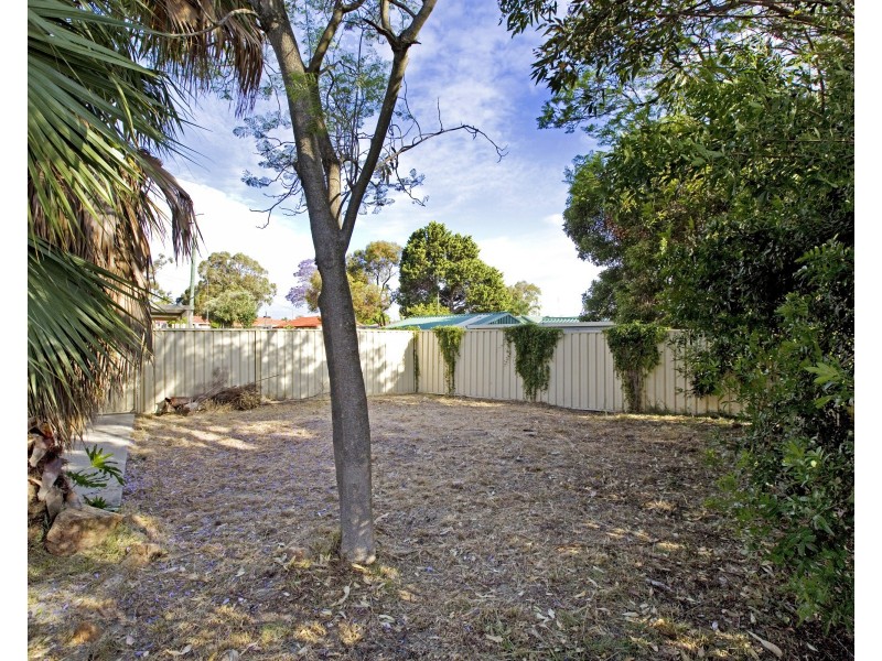 35 Binstead Court, Koondoola WA 6064