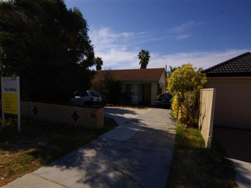 1/13 Ganfield Way, Balga WA 6061