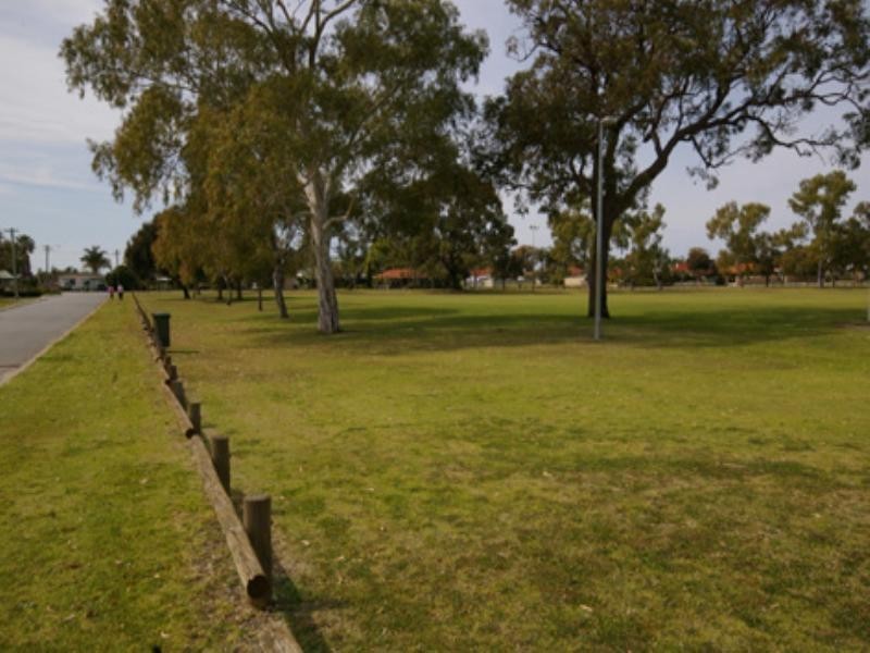 1/13 Ganfield Way, Balga WA 6061