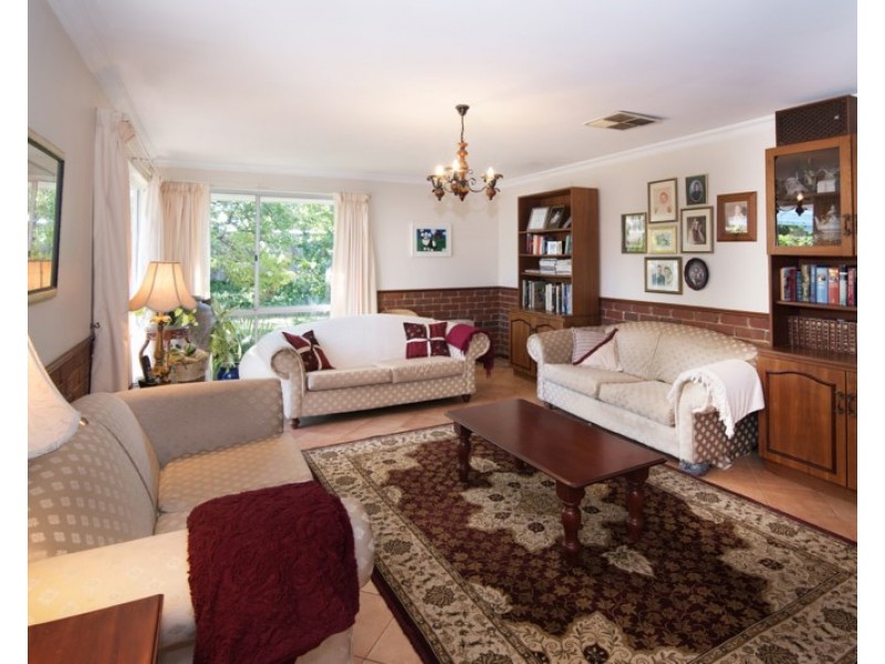 6 Sheoak Close, Beechboro WA 6063