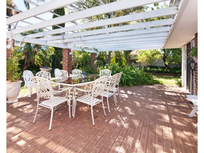 6 Sheoak Close, Beechboro WA 6063