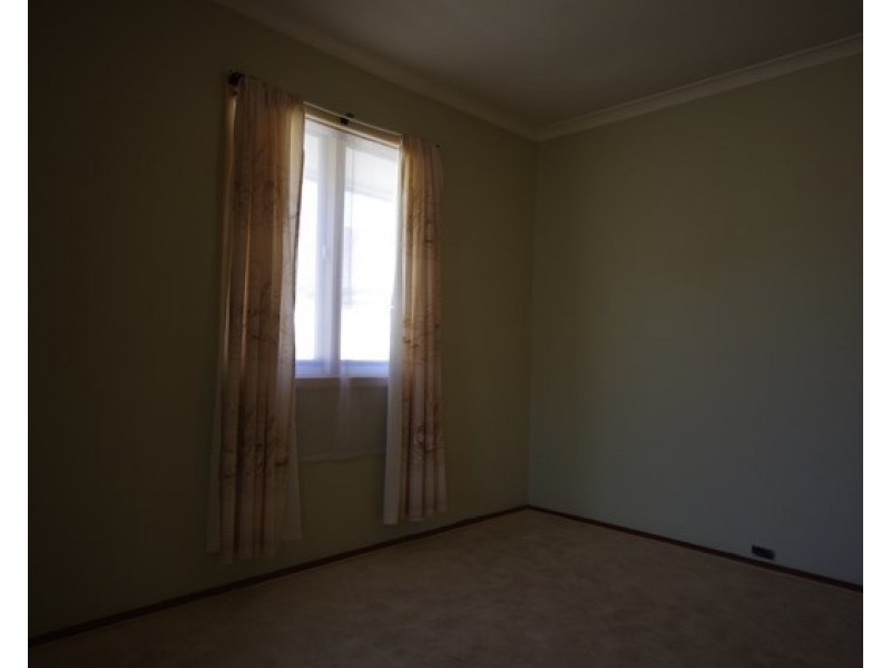 12 Munja Way, Nollamara WA 6061