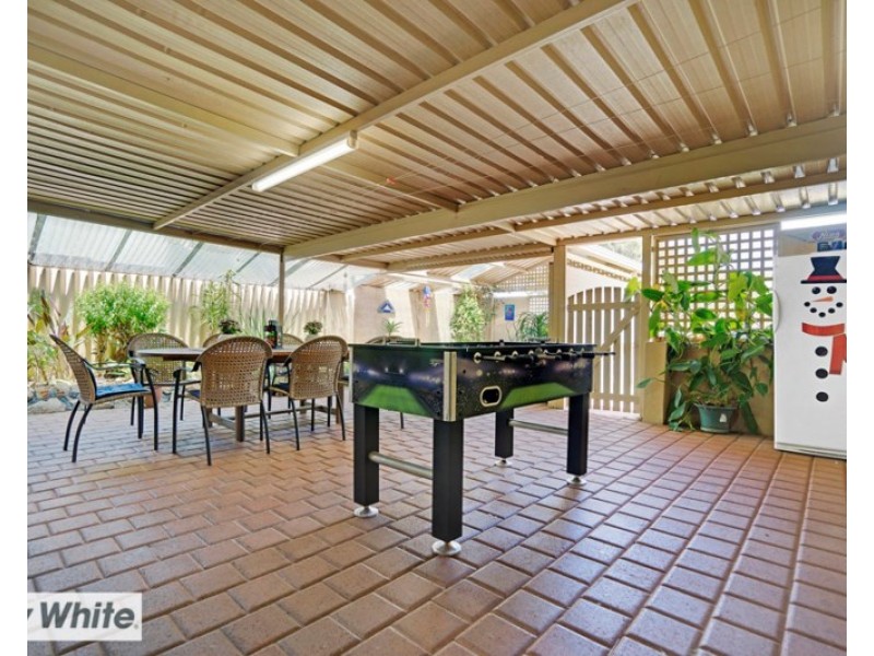 56 Ipswich Crescent, Girrawheen WA 6064