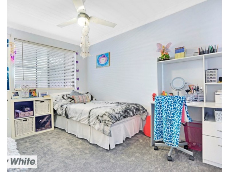 56 Ipswich Crescent, Girrawheen WA 6064