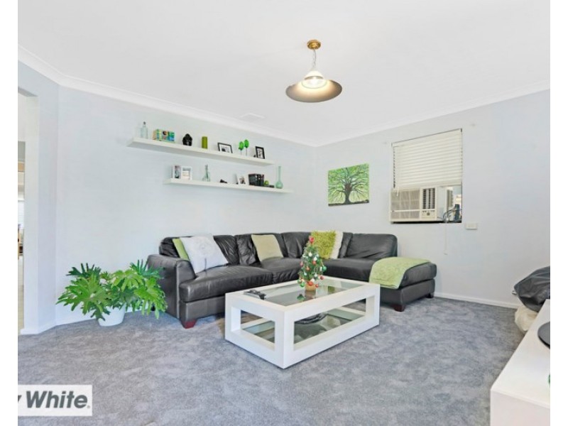 56 Ipswich Crescent, Girrawheen WA 6064
