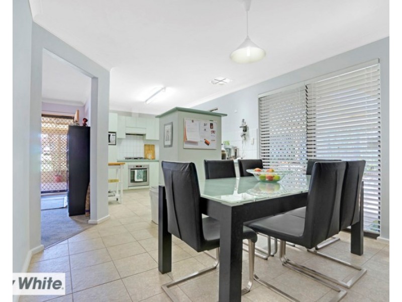 56 Ipswich Crescent, Girrawheen WA 6064