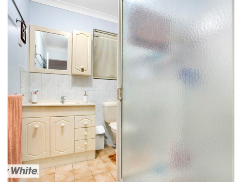 56 Ipswich Crescent, Girrawheen WA 6064