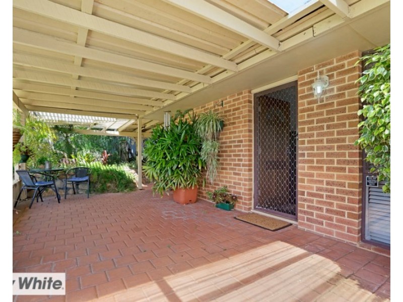 56 Ipswich Crescent, Girrawheen WA 6064