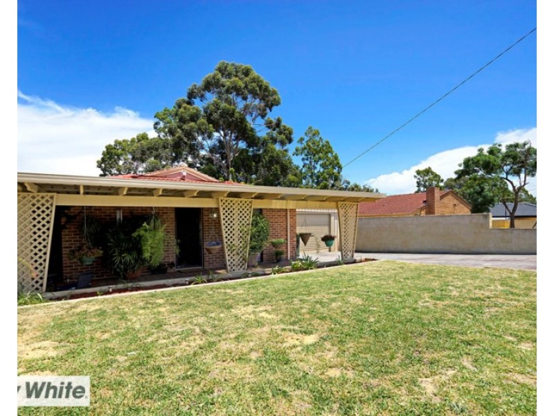 56 Ipswich Crescent, Girrawheen WA 6064